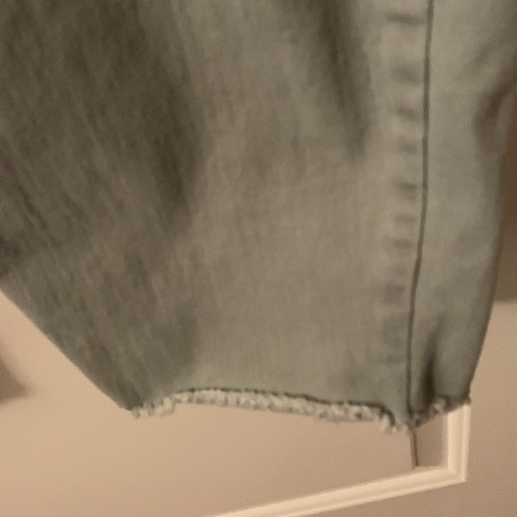 EUC Sonoma grey stretchy 5-pocket skinny jeans with raw hem size 22W - Picture 5 of 11